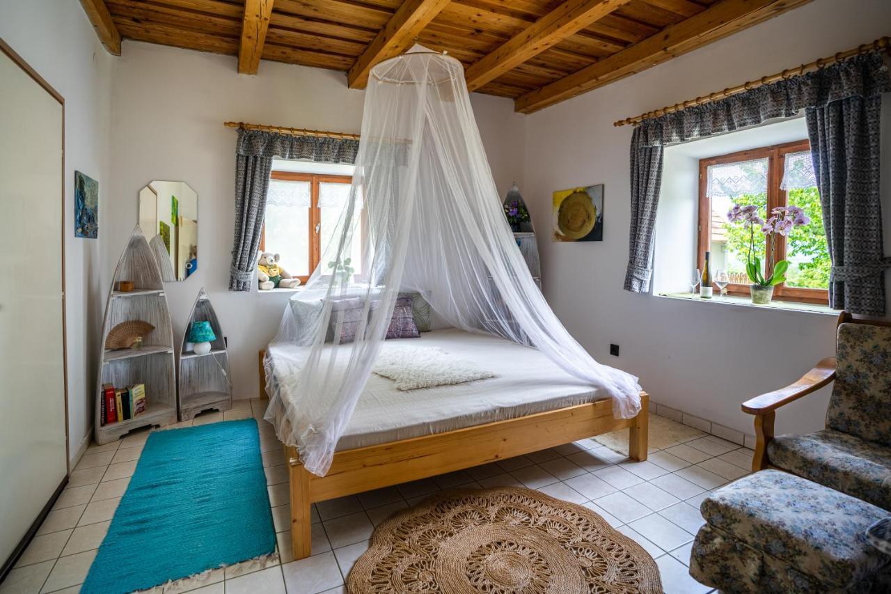 Hillside Vendeghaz A Szent Gyoergy-Hegyen Villa Raposka Luaran gambar